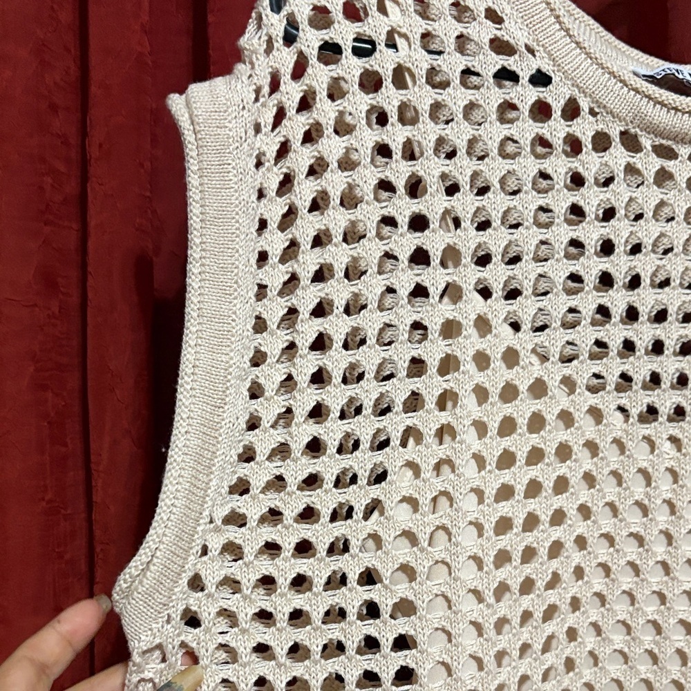 Steve Madden Cream Mesh Tank Top - Picture 4 of 11